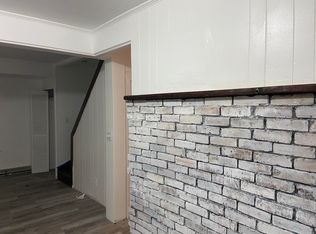 54 Carleton St #R, Attleboro, MA 02703