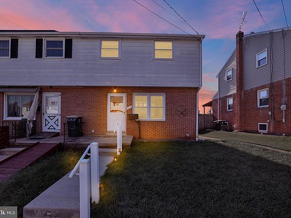 2nd image of 1354 Calvert Ln