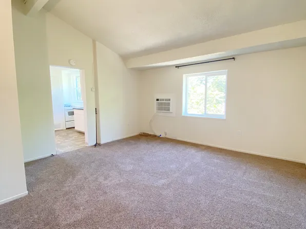 215 Semple St APT 4, Modesto, CA 95354