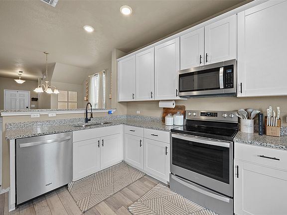 3rd image of 59 Snowy Plover Ln