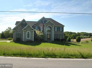 573 Houck Rd, Westminster, MD 21157