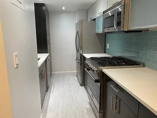 Rented by Realty Group International | media 3