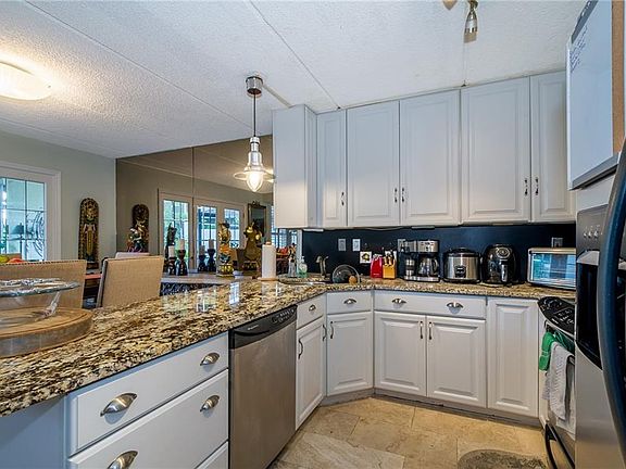5th image of 5238 Cypress Creek Dr #101