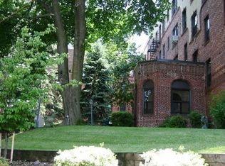 11 Columbia Ave APT B3, Hartsdale, NY 10530