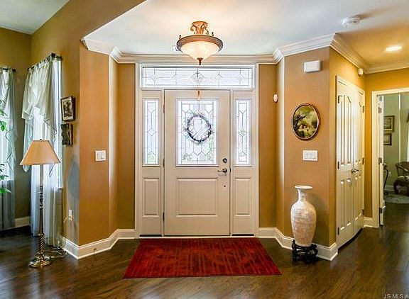 5th image of 35 Harvey Cedar Way