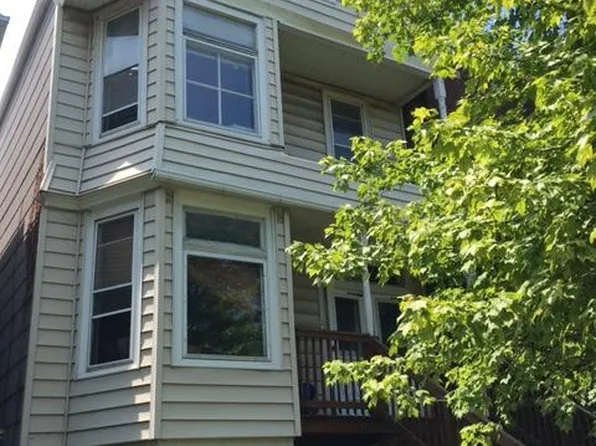 3630 N Hermitage Ave #1, Chicago, IL 60613