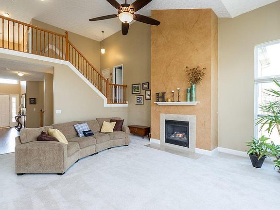 4th image of 2328 Charoe St