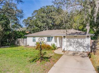 2135 Waterfall Dr, Spring Hill, FL 34608