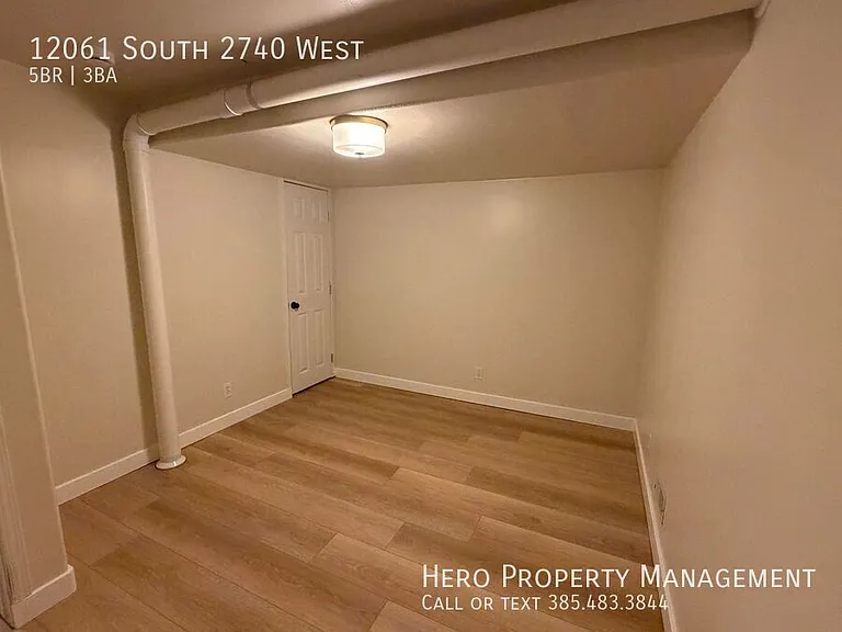 12061 S 2740 W — Photo 31