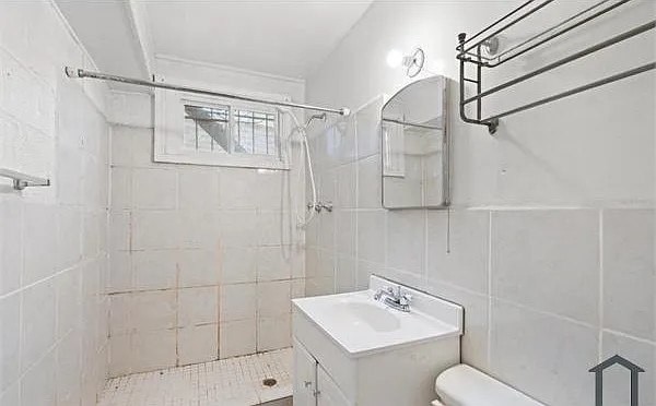 414 Chesapeake St SE — Photo 17