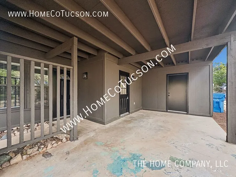 5123 Paseo Las Palmas — Photo 3