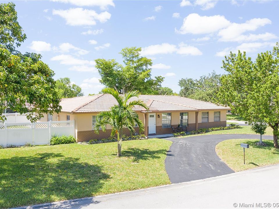 1st image of 8668 NW 29th Dr
