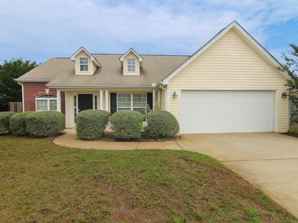 520 Arrie Dr, Byron, GA 31008
