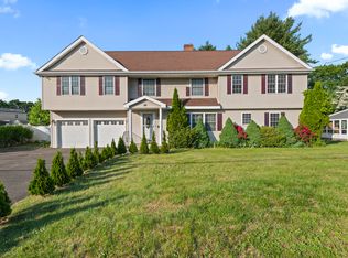25 Lucille Dr, Milford, CT 06460