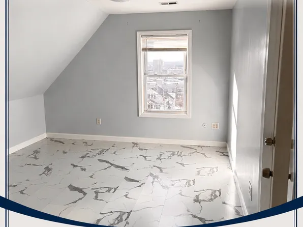 (undisclosed Address), Worcester, MA 01604