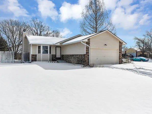 2310 S Fieldcrest St, Wichita, KS 67209