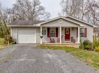 301 Wilkins Ave, Etowah, TN 37331