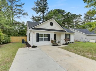 101 Tanager St, Summerville, SC 29483