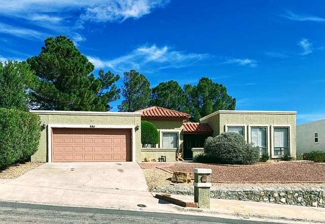 1st image of 880 Hempstead Dr