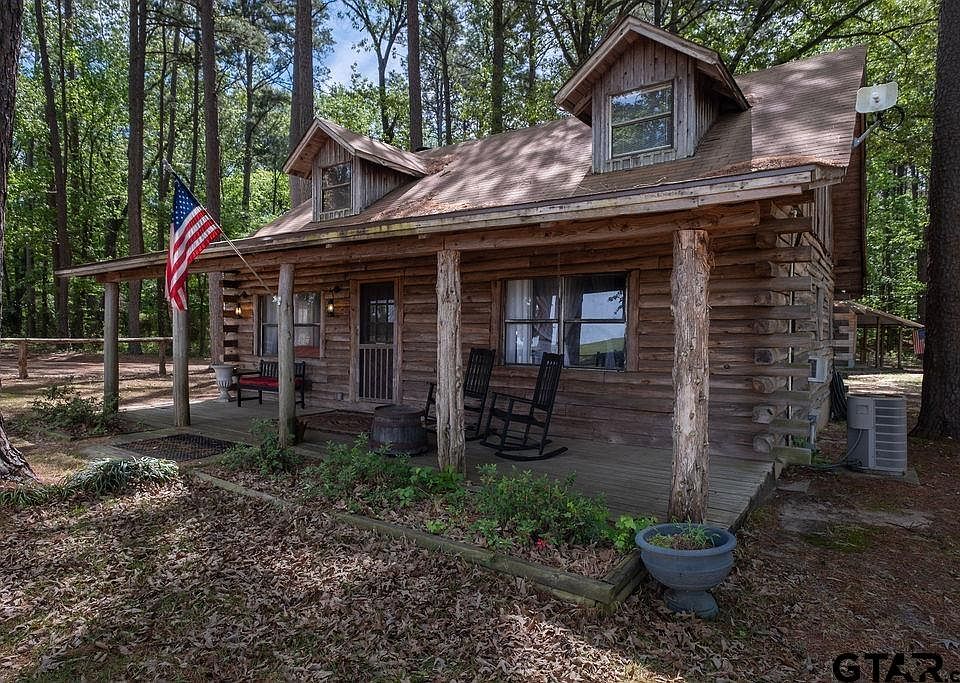 1st image of 153 Crescent Dr #319