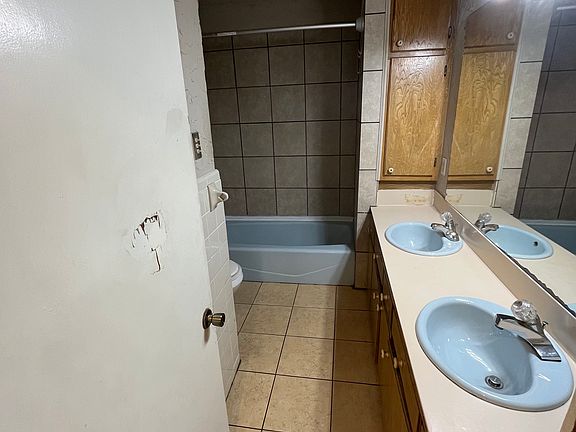 5th image of 518 W Cleveland Ave