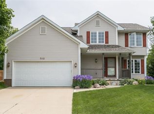 7112 Walden Rd NE, Cedar Rapids, IA 52402