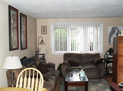 2nd image of 8 Regent St APT K