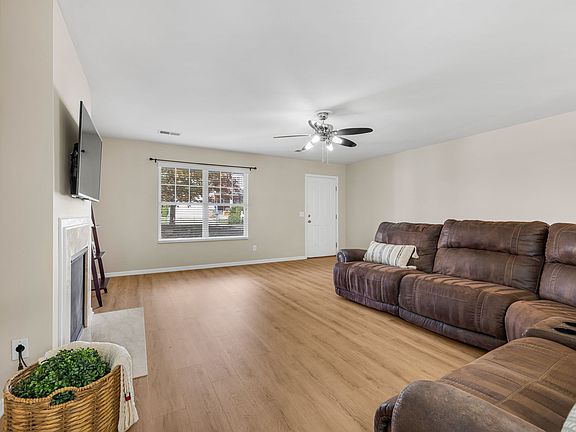 4th image of 3545 Harpeth Springs Dr