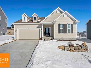 428 Blackburn Bay Dr, Verona, WI 53593