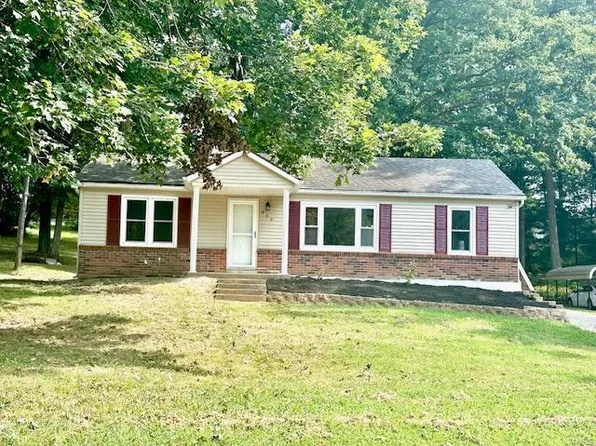 940 Highland Dr, Jackson, MO 63755