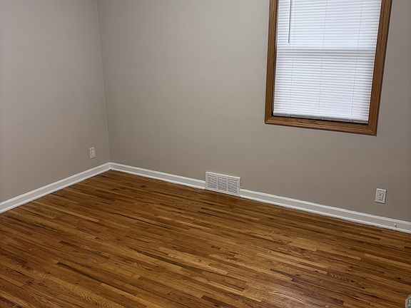 Bedroom #1