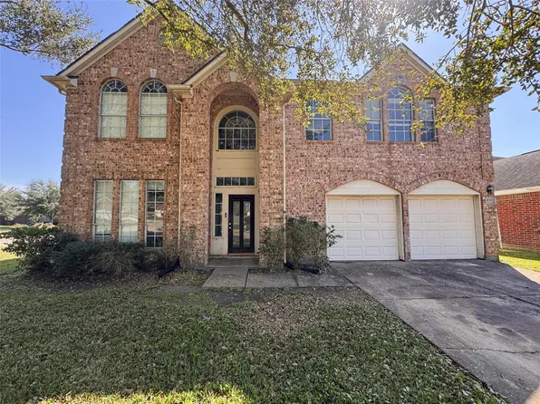 1803 Shadow Haven Court, Fresno, TX 77545