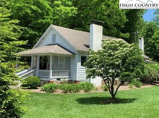114 Herb Thomas Rd, Sugar Grove, NC 28679