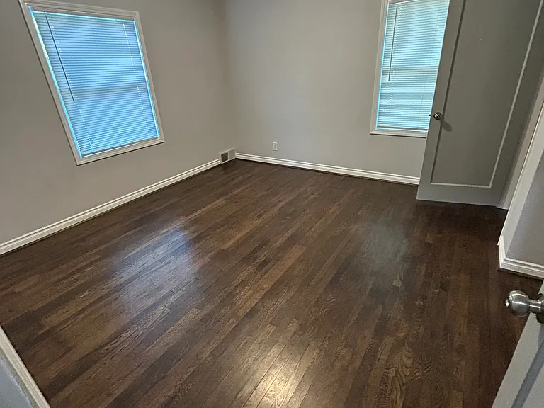 Upstairs Bedroom 1