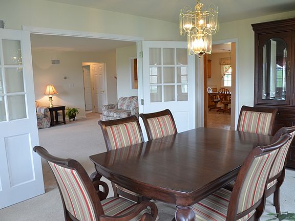 4th image of 2501 Cherry Ct