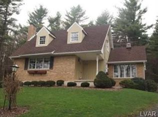 235 Clearview Ln, Lehighton, PA 18235