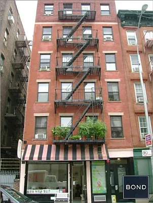 Rented by Bond New York | media 25