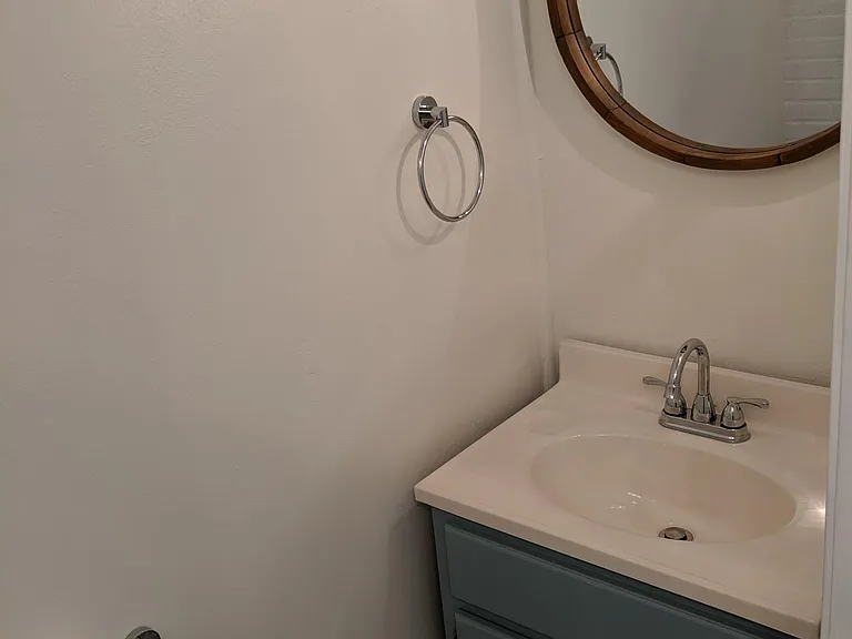 2500 Sulphur Ave — Photo 22