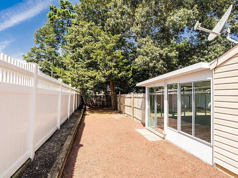 Sideyard