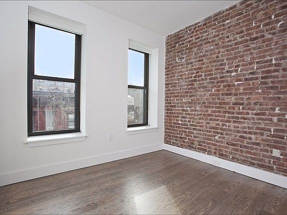 2nd image of 75 Orchard St APT 13