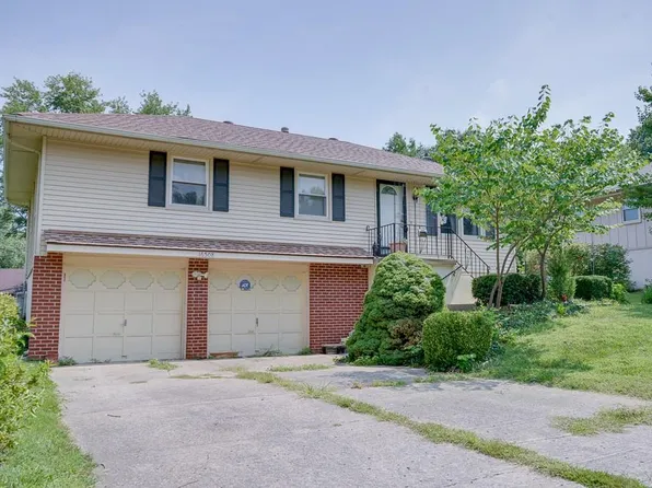 16508 E 29th Ter S, Independence, MO 64055