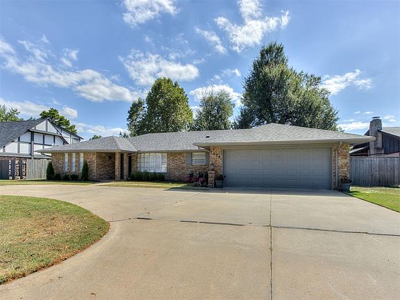 2nd image of 2324 Parkland Way
