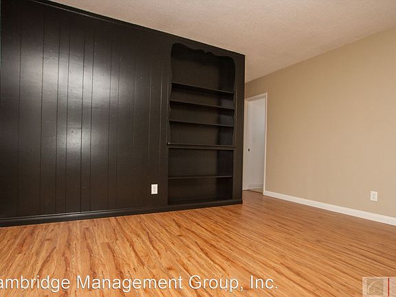 5th image of 3522 Madison Ave APT 3