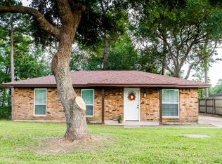 345 Beach St, Vidor, TX 77662