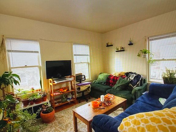 3rd image of 120 N Willard St #126