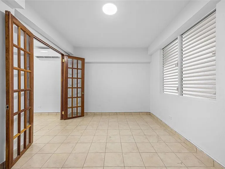 CAPARRA HEIGHTS J-42 Escorial Avenue #603 — Photo 4