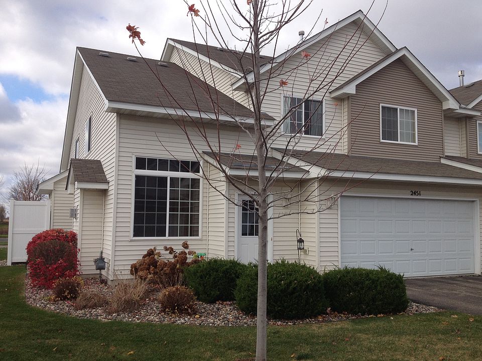 1st image of 2451 Yellowstone Dr