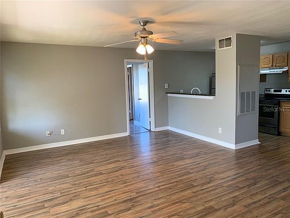 2nd image of 4752 Walden Cir #31