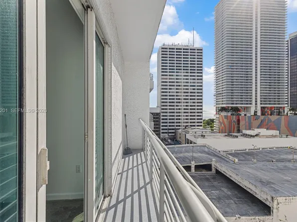 (undisclosed Address), Miami, FL 33132