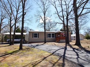 5131 County Road 2692, Buffalo, TX 75831